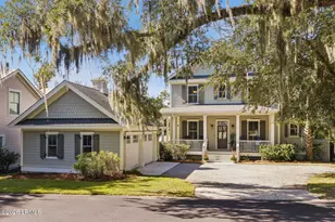 110 Gautier Pl, Beaufort, SC 29902 - Photo 4