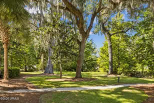 110 Gautier Pl, Beaufort, SC 29902 - Photo 80