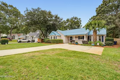 11 Lucerne Avenue, Beaufort, SC 29907 - Photo 2