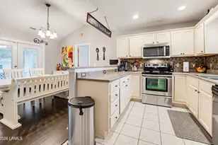 11 Lucerne Ave, Beaufort, SC 29907 - Photo 12