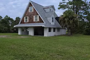 2507 Trask Pkwy, Beaufort, SC 29906 - Photo 1