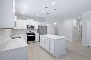 1024 Danner Dr, Bluffton, SC 29909 - Photo 16