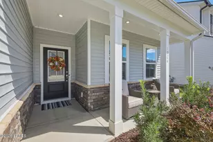 1024 Danner Dr, Bluffton, SC 29909 - Photo 6