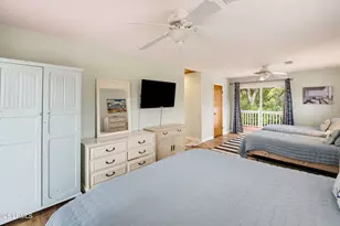 703 Silverside Rd, Ladys Island, SC 29920 - Photo 10