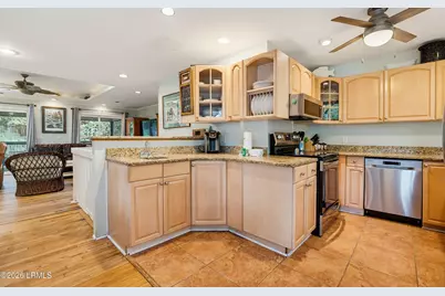 703 Silverside Road, Ladys Island, SC 29920 - Photo 6