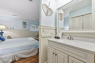 113 Shipyard Dr, Hilton Head Island, SC 29928 - Photo 20
