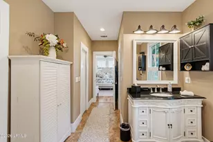 80 Gautier Pl, Beaufort, SC 29902 - Photo 24