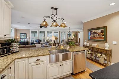 80 Gautier Place, Beaufort, SC 29902 - Photo 16