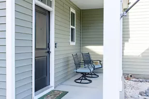 4871 Tidal Walk Dr, Beaufort, SC 29907 - Photo 2