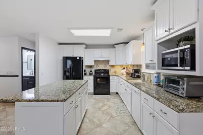 14 Marblehead Road, Hilton Head, SC 29926 - Photo 8