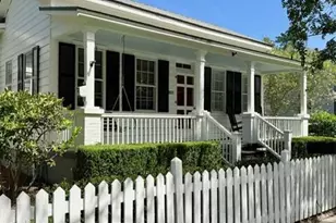 801 Duke St, Beaufort, SC 29902 - Photo 1