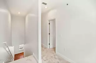 828 Paris Ave, Port Royal, SC 29935 - Photo 16