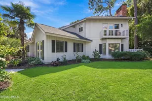 11 Dolphin Point Ln, Hilton Head, SC 29926 - Photo 1