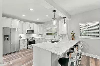11 Dolphin Point Lane, Hilton Head, SC 29926 - Photo 2