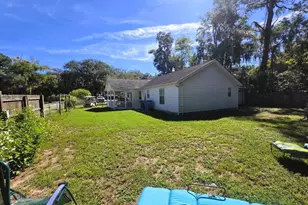 1609 Madrid Ave, Port Royal, SC 29935 - Photo 26