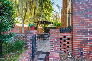 895 Ribaut Rd, Beaufort, SC 29902 - Photo 20