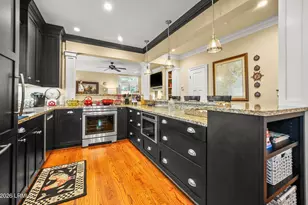 895 Ribaut Rd, Beaufort, SC 29902 - Photo 8
