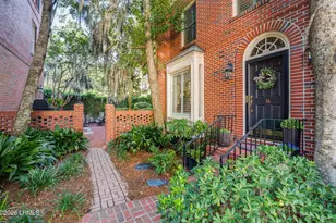 895 Ribaut Rd, Beaufort, SC 29902 - Photo 2