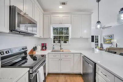 19 Le Moyne Drive, Beaufort, SC 29907 - Photo 8