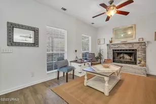 19 Le Moyne Dr, Beaufort, SC 29907 - Photo 6