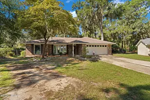 8 Orange Ct, Port Royal, SC 29935 - Photo 2