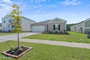 335 Sweetbay Dr, Hardeeville, SC 29927 - Photo 2