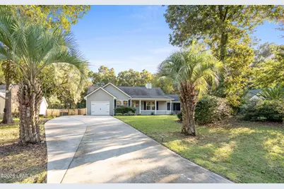 19 Lucerne Avenue, Beaufort, SC 29907 - Photo 1