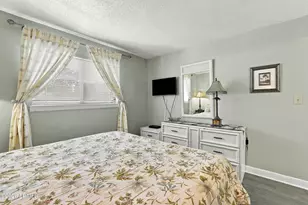 663 William Hilton Pkwy, Hilton Head Island, SC 29928 - Photo 12