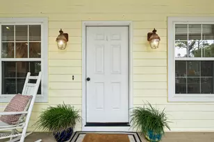 703 Sea Dragon Ln, Ladys Island, SC 29920 - Photo 4