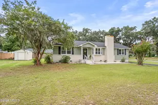 1109 15th St, Port Royal, SC 29935 - Photo 2
