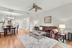 13 Harbourside Ln, Hilton Head, SC 29928 - Photo 20