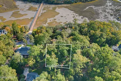 228 De La Gaye Point, Beaufort, SC 29902 - Photo 12