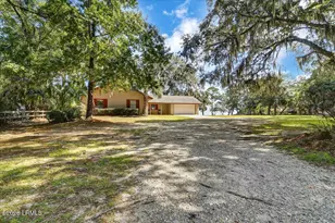 50 Honeysuckle Ln, Beaufort, SC 29907 - Photo 10