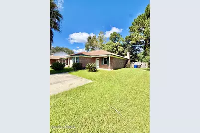 7724 Suzanne Drive, North Charleston, SC 29418 - Photo 2