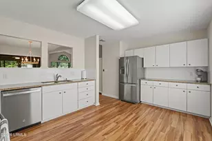 6 Sunflower Ct, Hilton Head, SC 29926 - Photo 14