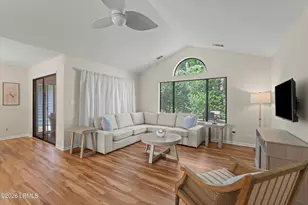6 Sunflower Ct, Hilton Head, SC 29926 - Photo 10