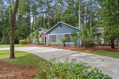 6 Sunflower Court, Hilton Head, SC 29926 - Photo 2