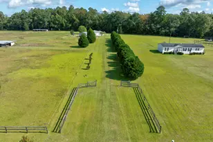 182 Hillcrest Dr, Varnville, SC 29944 - Photo 1