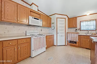 182 Hillcrest Drive, Varnville, SC 29944 - Photo 14