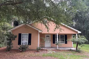 418 McCormack Ave, Ridgeland, SC 29936 - Photo 1