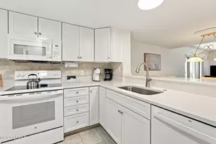 22 Lighthouse Rd, Hilton Head, SC 29928 - Photo 10