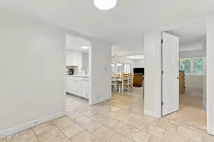 22 Lighthouse Rd, Hilton Head, SC 29928 - Photo 8