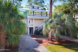 9 Crooked Creek Ln, Ladys Island, SC 29920 - Photo 16