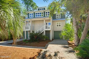 9 Crooked Creek Ln, Ladys Island, SC 29920 - Photo 2