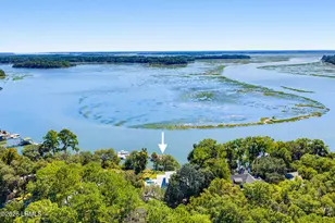 109 River House Dr, Beaufort, SC 29907 - Photo 10