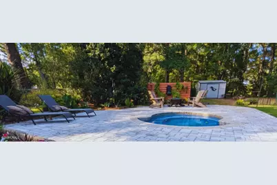 77 James F Byrnes Street, Beaufort, SC 29907 - Photo 24