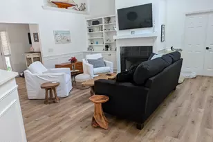 77 James F Byrnes St, Beaufort, SC 29907 - Photo 6