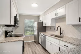 5 Battery Ln, Beaufort, SC 29902 - Photo 8