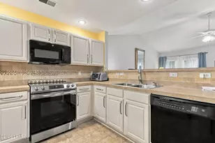 181 South St, Bluffton, SC 29910 - Photo 6