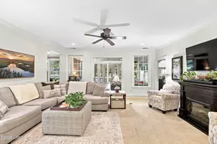 28 Barnwell Dr, Beaufort, SC 29907 - Photo 2